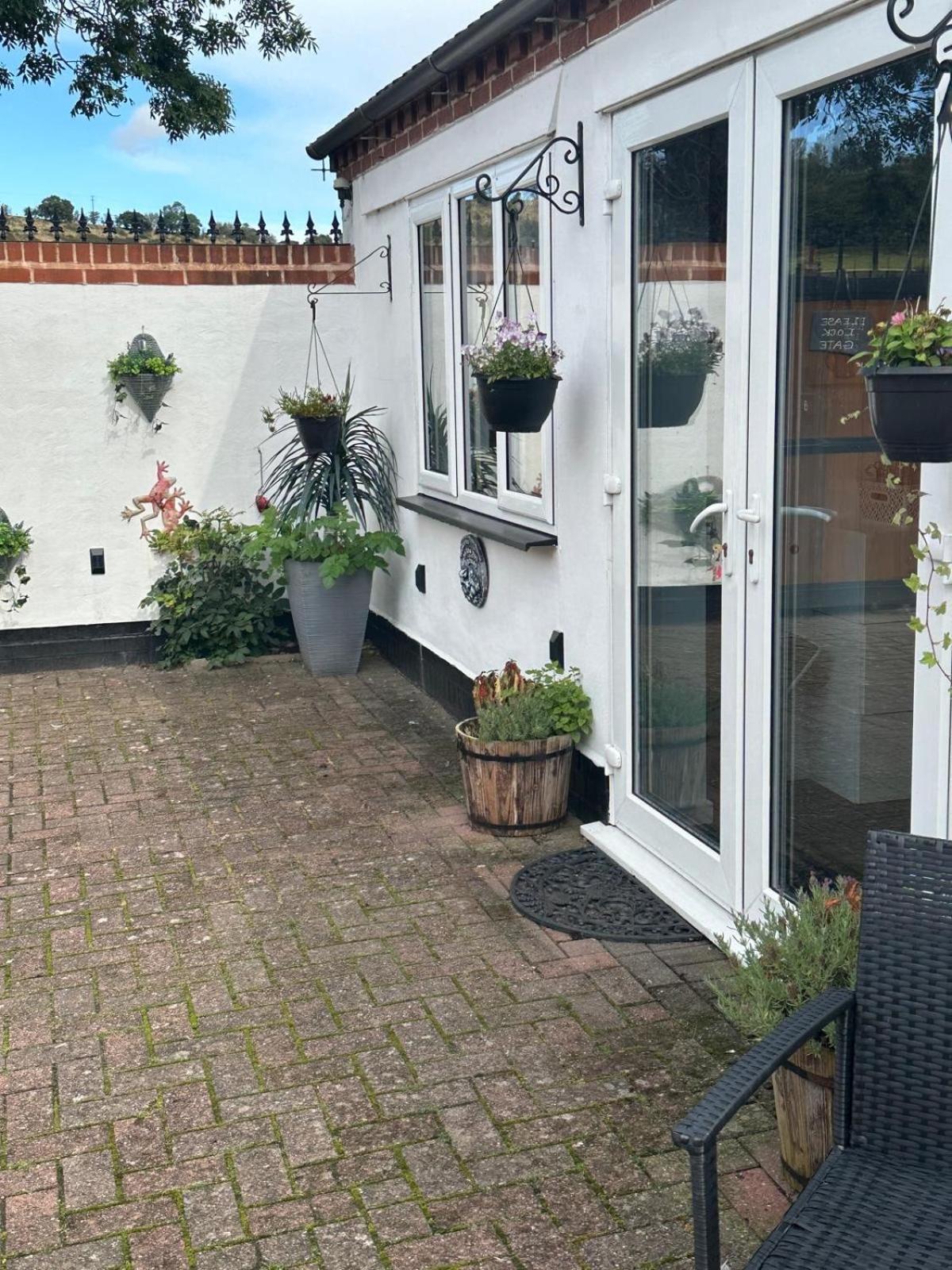 Shropshire Guestroom Seisdon Exterior foto